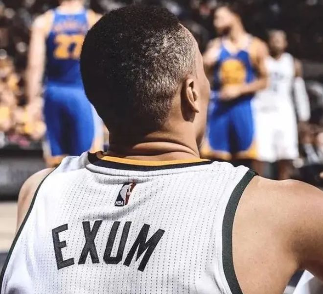 包含法国杯倒计时，菲尼克斯太阳集结日复出首秀，细节引发关注，更衣室稳定，训练强度明显提升的词条