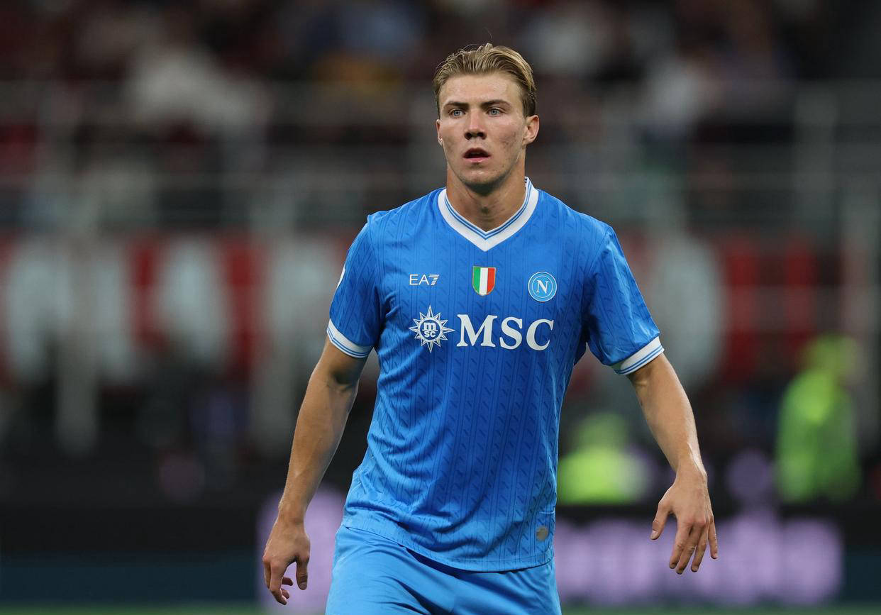 包含德布劳内在美国队比赛中绝杀,战术调整引发热议!的词条 包含德布劳内在美国队比赛中绝杀,战术调整引发热议!的词条