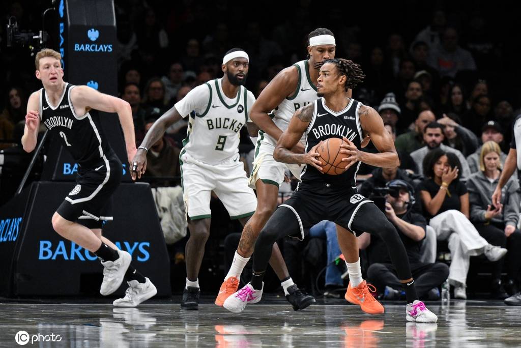 关于穆雷在篮网比赛中势不可挡，高光表现引发热议！的信息