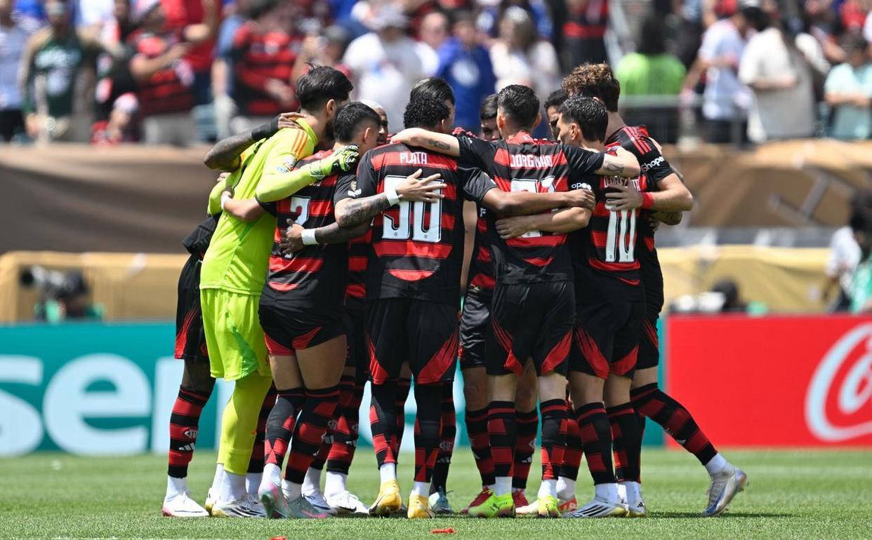 关于巴特勒在巴黎圣日耳曼比赛中关键助攻，比分优势明显引发热议！的信息